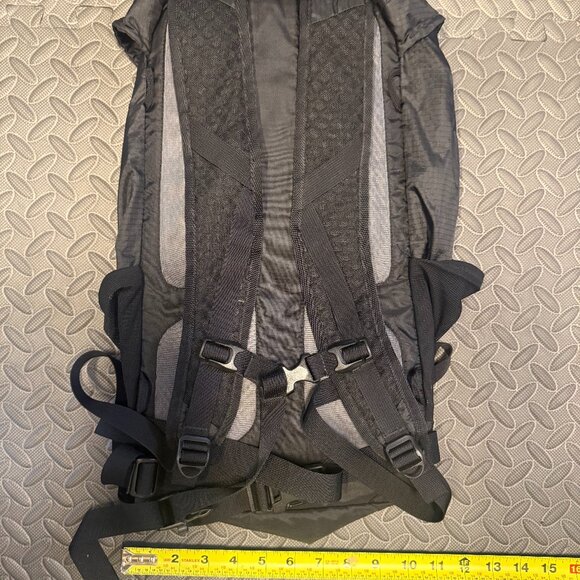 REI Co-op Flash 22 Back Pack - Picture 2 of 9